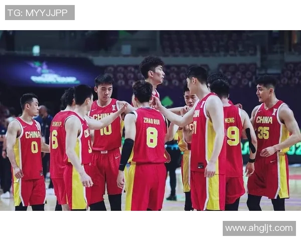 CBA中国男篮迎战澳大利亚队全力争胜展现实力与团队精神